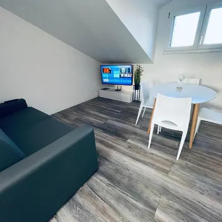 Apartamento Hola Mansarda Torre Blanca