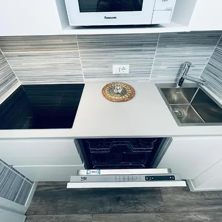 Hola Mansarda Torre Blanca * Lido di Jesolo